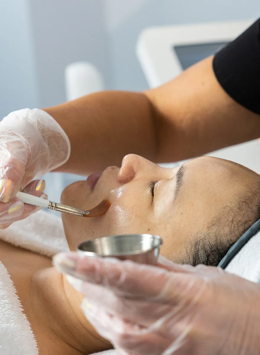 Signature Light Peel
